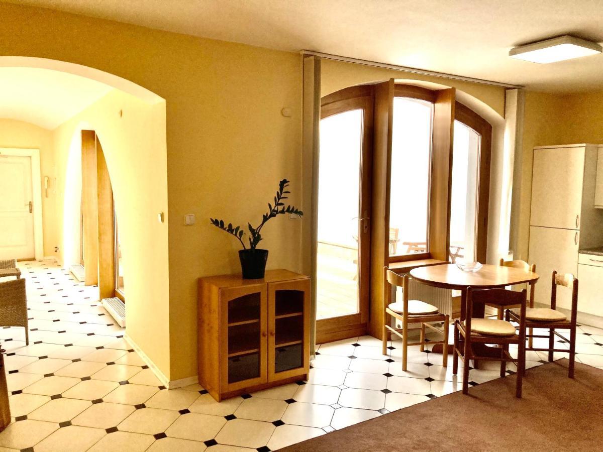 Hotel U Rytire Mělník Eksteriør billede